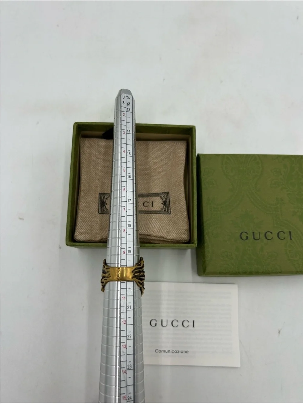 Men’s Gucci, iconic Lionhead ring in age, gold tone, metal size 11 made in Italy